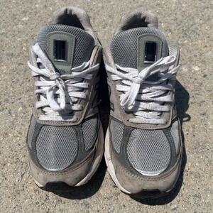 New Balance 990v5 Mens 7.5 Grey Suede Running Shoes M990GL5 Made in USA